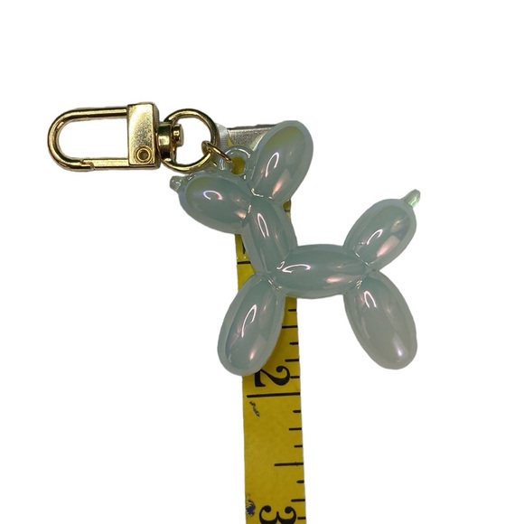 Light Blue Iridescent Multichrome Balloon Dog Bag Charm Keychain - Picture 6 of 10